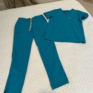 Figs Teal Scrub Set